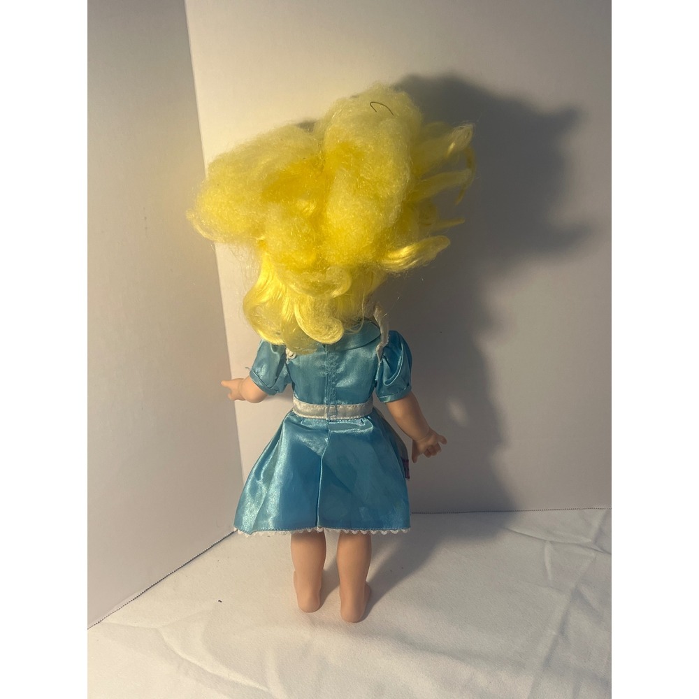 Alice in‎ Wonderland Doll Blue Dress White Apron Yellow Hair Disney Toy - Picture 2 of 4